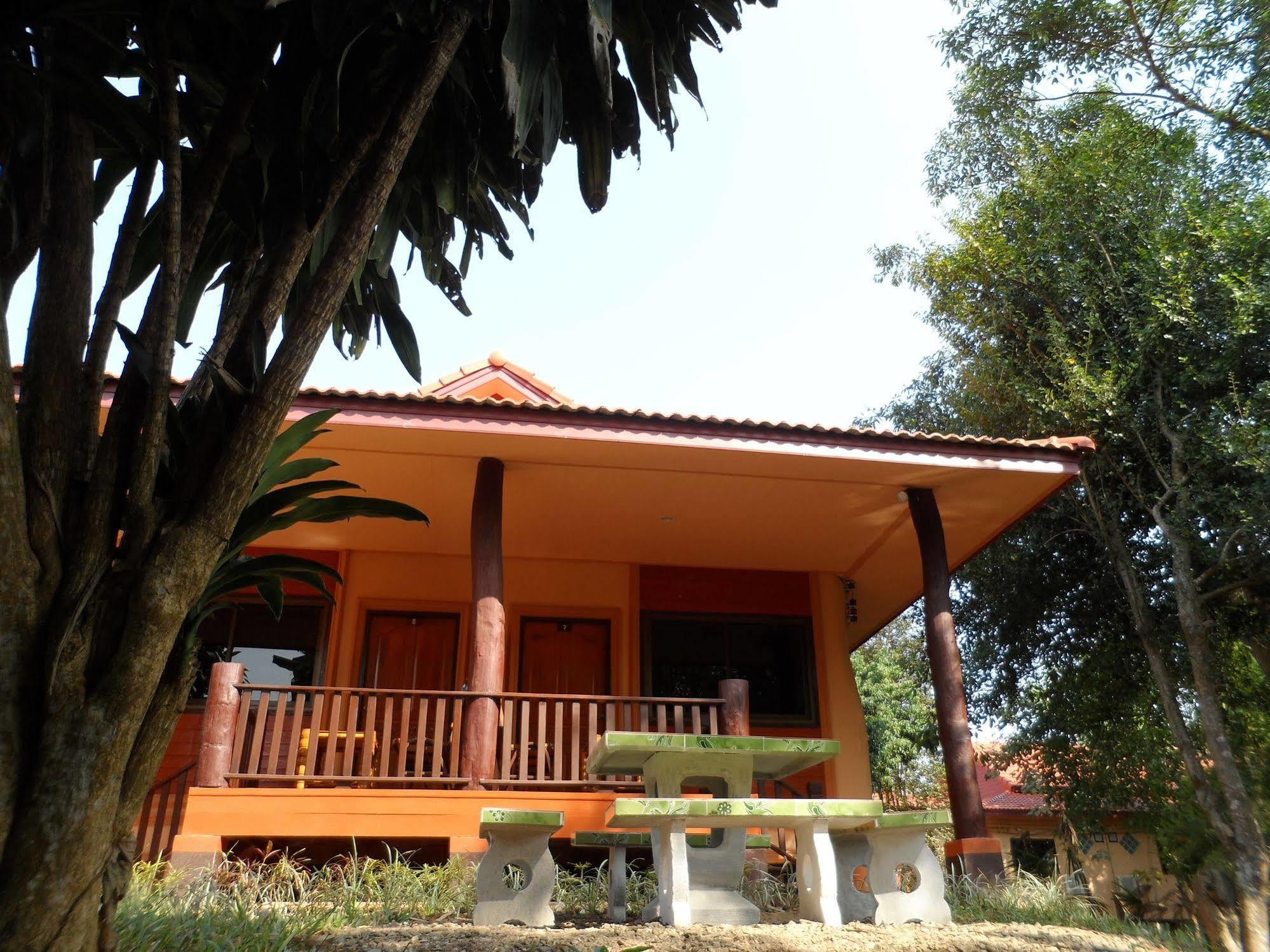 Khunnam Rimtarn Resort Mae Sai Exterior foto